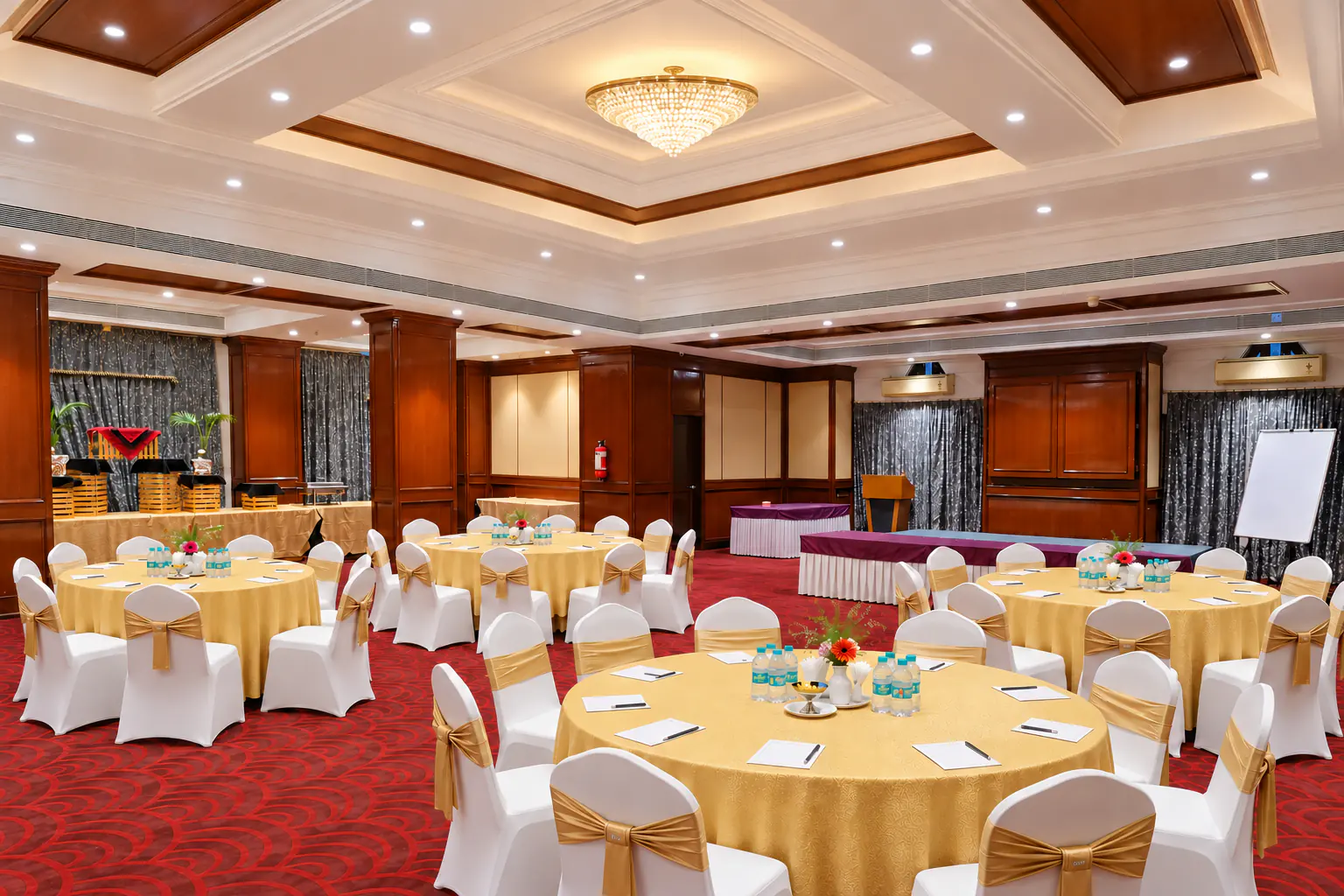 The Lavelle Hall — banquet rounds