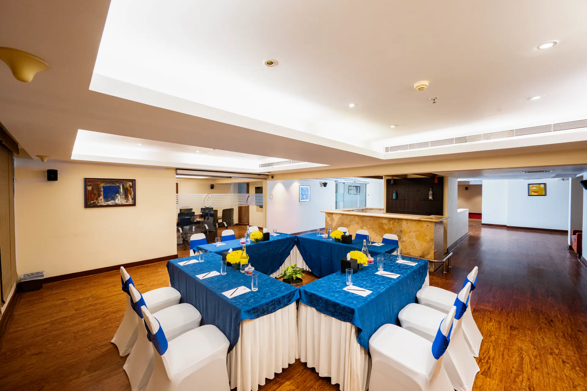 Club Lounge